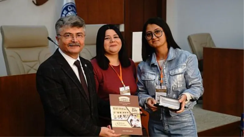 Ege Üniversitesi ev sahipliğinde “5.Eğitimde Yeni Trendler Forumu: İzmir” düzenlendi