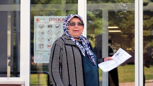 73 yaşındaki  Nevin Unutmazbaş YKS’ye girdi