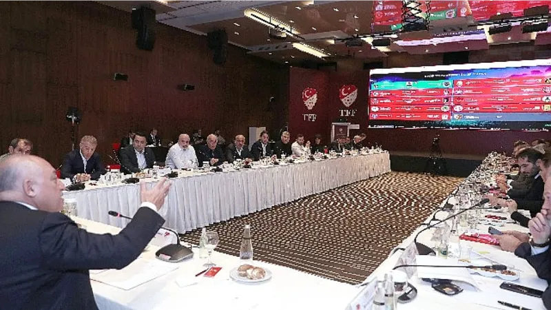 İlk Defa Süper Lig Kulüp Başkanlarının Huzurunda Dijital Hakem Ataması Yapıldı