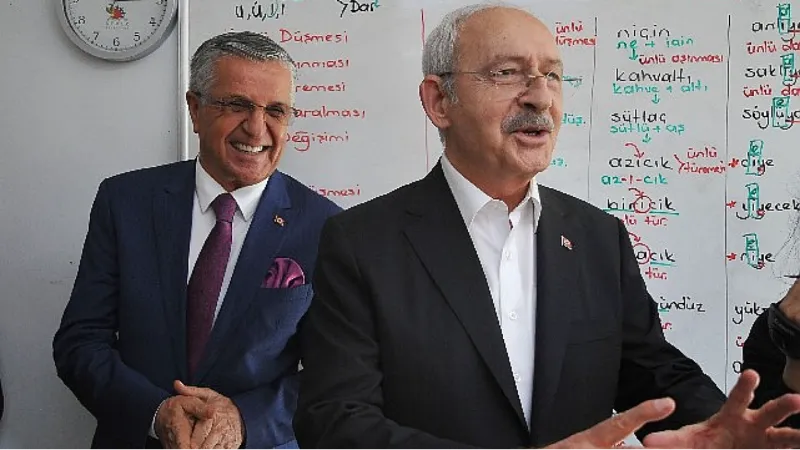 Kılıçdaroğlu'ndan Başkan Topaloğlu'na eğitim teşekkürü