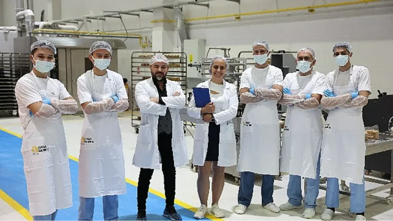 Antalya Büyükşehir Halk Ekmek Fabrikası 6 ayda 6 milyon ekmek üretti