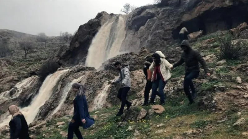 Kuvvetli yağışların ardından GAP Şelalesi, 3 yıl sonra yeniden akmaya başladı