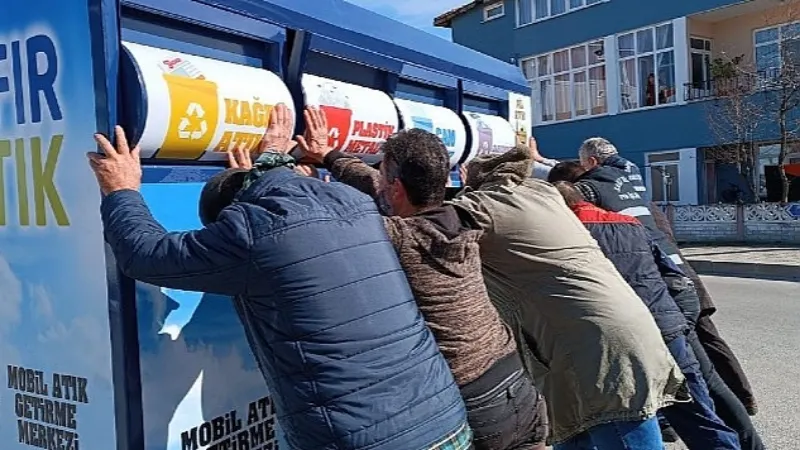 Saray Belediyesi'nden 3 Mahalleye Mobil Atık Getirme Merkezi