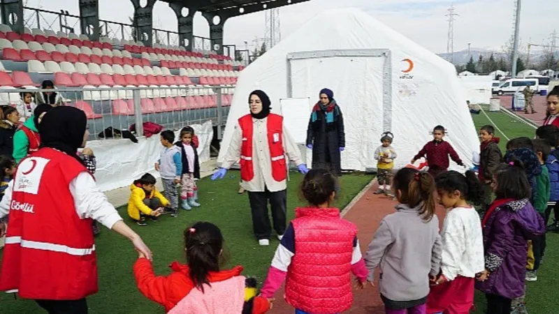 Kızılay'ın Afet Bölgelerindeki Beslenme Çalışmaları