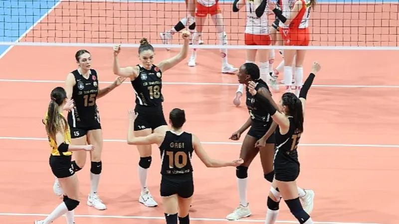 VakıfBank, CEV Şampiyonlar Ligi'nde çeyrek finalde