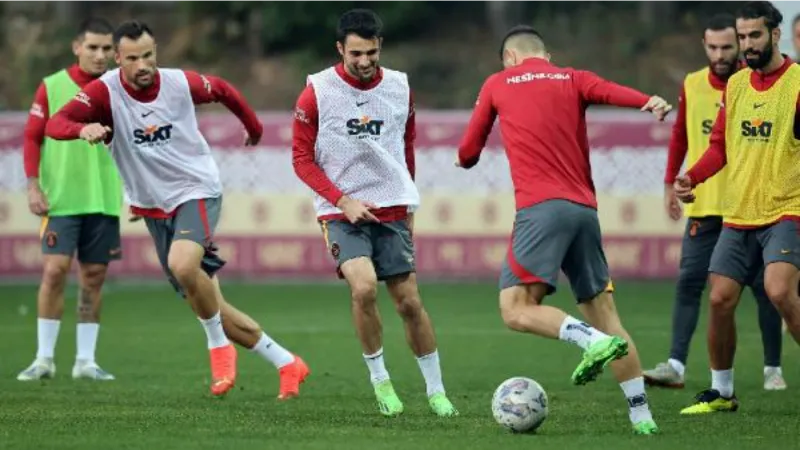 Galatasaray'da derbi mesaisi sürdü