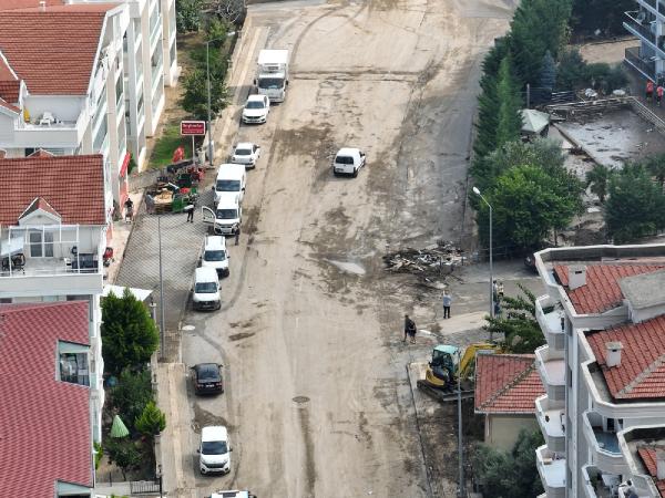 Mudanya'da sel felaketinin yaraları sarılıyor