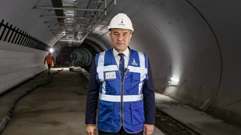 Başkan Soyer Narlıdere Metrosu için müjdeyi verdi İlk deneme seferi Nisan'da yapılacak