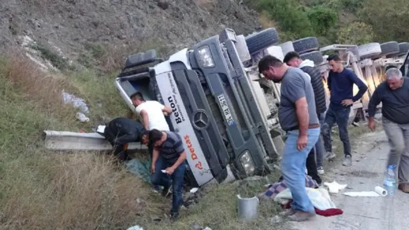 TIR devrildi, 4 yaşındaki Zeynep'in ayak parmağı koptu