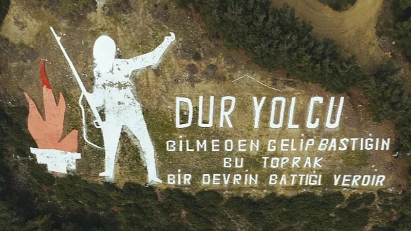 Çanakkale'nin simgesi Dur Yolcu Anıtı, Filli Boya'nın geliştirdiği özel boya ile gece gündüz parlayacak