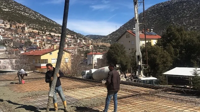 Akseki'de Mezarlık Hizmet Binası yapılıyor