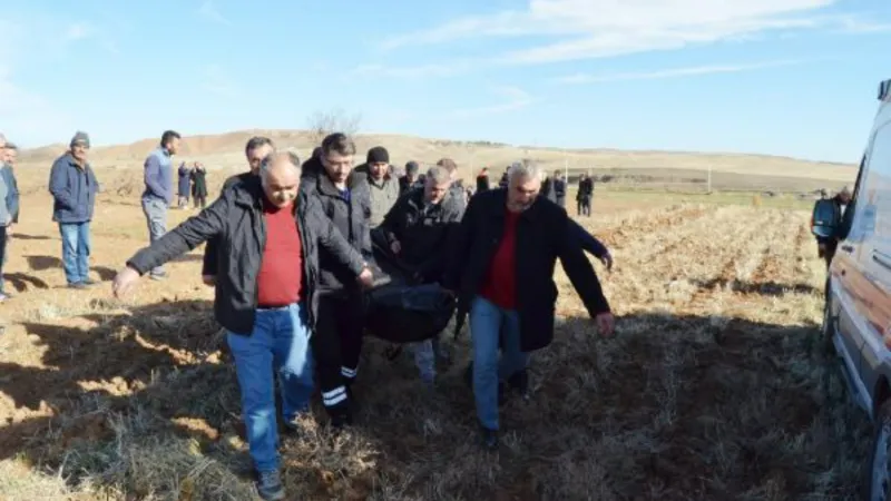 3 çocuk babası çiftçi, tarlasında ölü bulundu