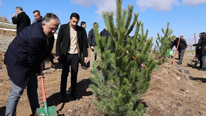 "Deprem Şehitleri Hatıra Ormanı" Oluşturuldu.