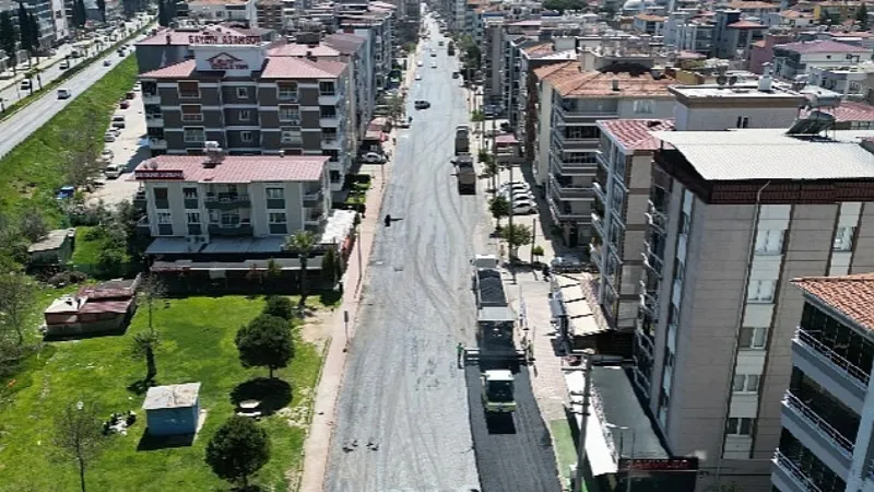 Torbalı'da asfalt seferberliği yeniden başladı