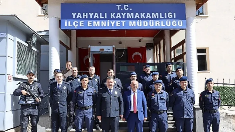 Başkan Öztürk Polis Teşkilatının Kuruluş Yıldönümü Kutladı