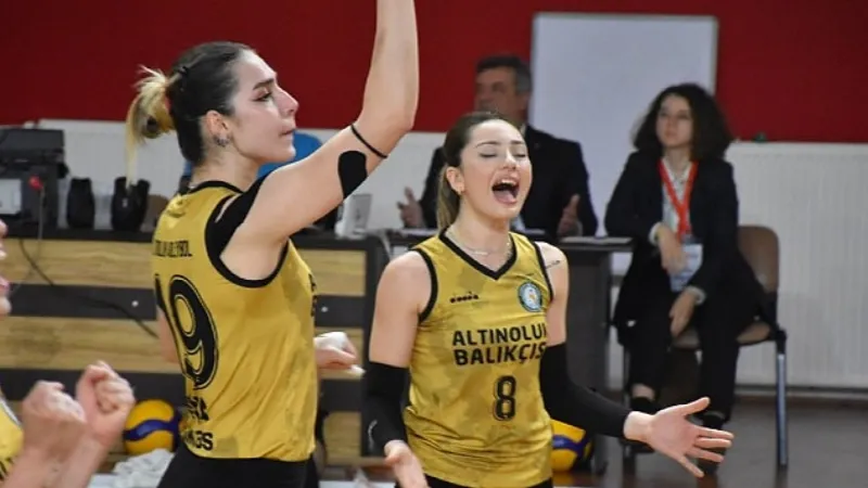 Altınolukspor Sultanlar Ligi Yolunda