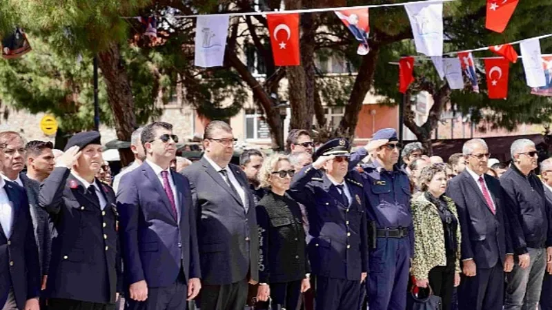 Atatürk'ün Seferihisar'a Gelişi Törenle Kutlandı