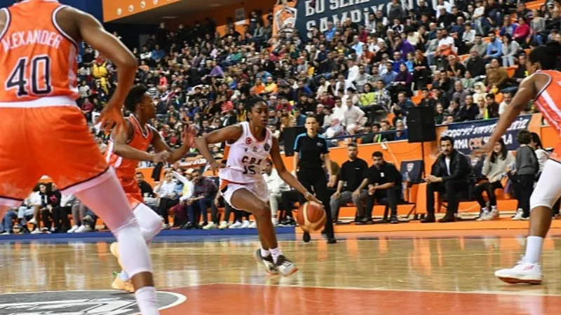 Yenişehir Belediyesi Final-Four için dev ekran kuruyor