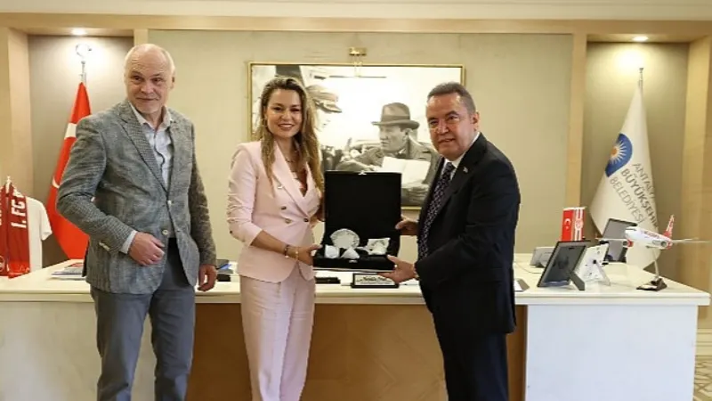 Çek Cumhuriyeti Ankara Büyükelçisi  Başkan Muhittin Böcek'i ziyaret etti
