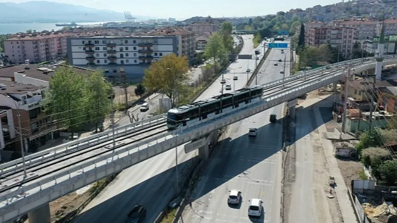 Kuruçeşme tramvayda ücretsiz binişler devam ediyor