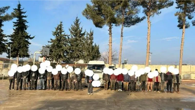 Kilis’te 48 kaçak göçmen yakalandı