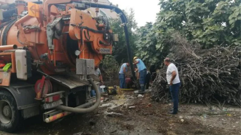 Kapağı kırık foseptiğe düşen 4 yaşındaki Naz Gül öldü