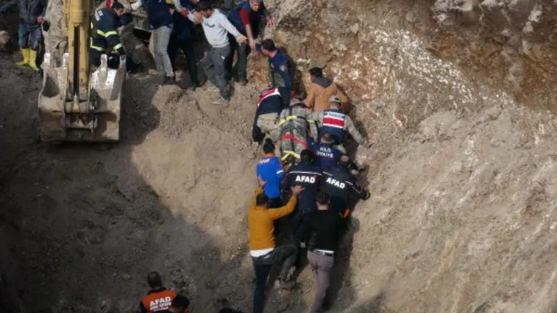 Kilis'te içme suyu hattı çalışmalarında göçük: 2 işçi öldü