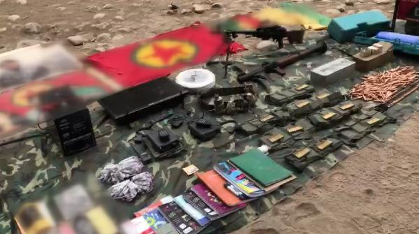 MSB: Pençe- Kilit bölgesinde teröristlerin mühimmat ve silahları ele geçirildi