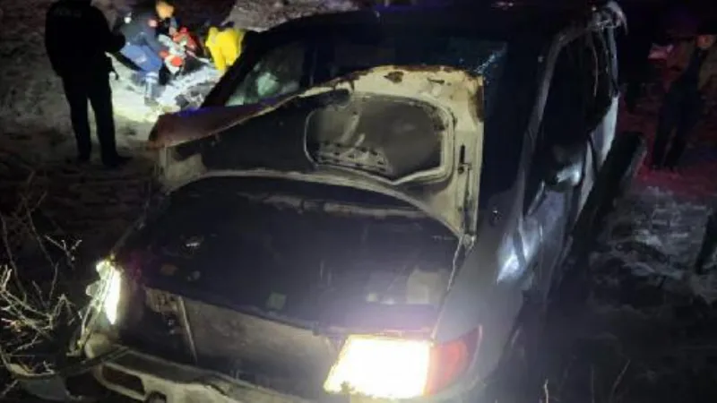 Sivas'ta minibüs devrildi: 1 ölü, 8 yaralı