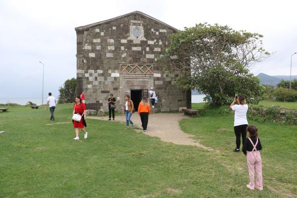 Yason Burnu Yarımadası'nda restorasyonu biten kilise ziyarete açıldı