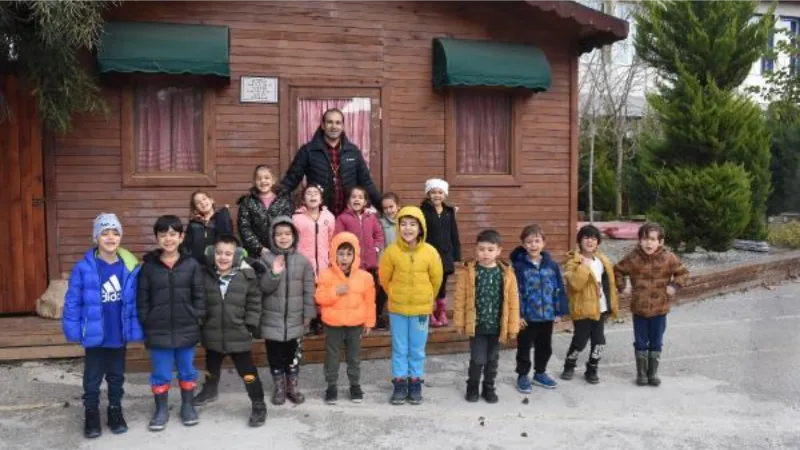 Anaokulu öğrencileri, doğa dostu projelerle geri dönüşüm sürecine katılıyor