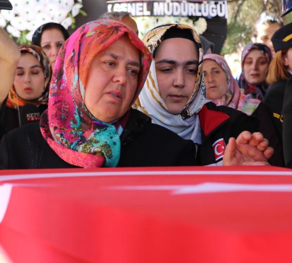 Kaza şehidi uzman çavuş, Kayseri'de son yolculuğuna uğurlandı