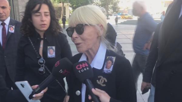 Betül Arkın: Gitti dünyayı kurtardı kendini kurtaramadı maalesef