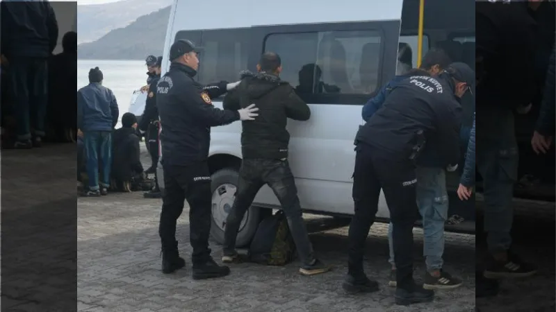Bitlis’te 31 kaçak göçmen yakalandı