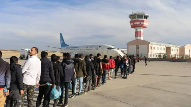 Ağrı’dan 136 Afgan göçmen, ülkelerine gönderildi