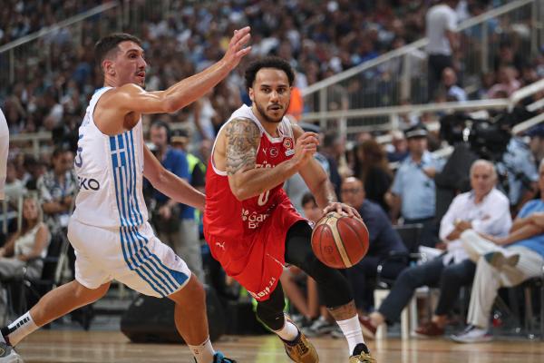 A Milli Erkek Basketbol Takımı, Yunanistan'a kaybetti