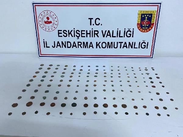 Eskişehir’de 157 sikke ele geçirildi
