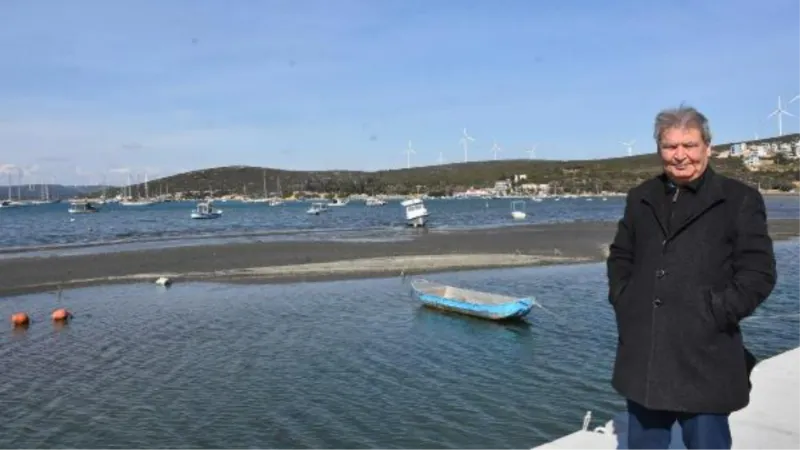 İzmir Seferihisar'da deniz suyu 25 metre çekildi