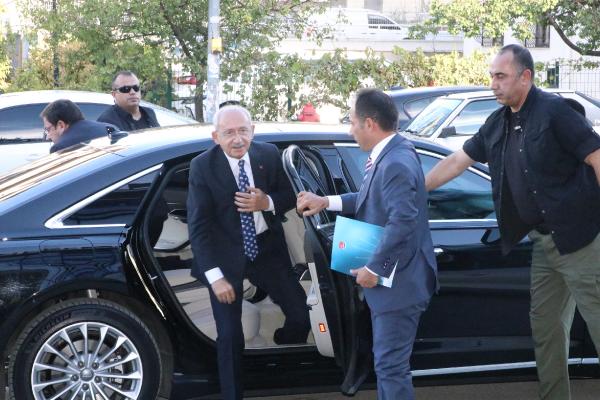 Kılıçdaroğlu: Teröre karşı ortak tavır takınmak, siyasetçi olarak görevimiz