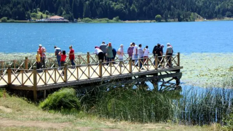 Bolu'nun doğa harikası milli parklarını ara tatilde 93 bin 138 kişi ziyaret etti