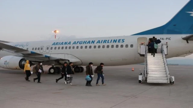 Ağrı’da, Afganistan uyruklu 499 göçmen ülkelerine gönderildi