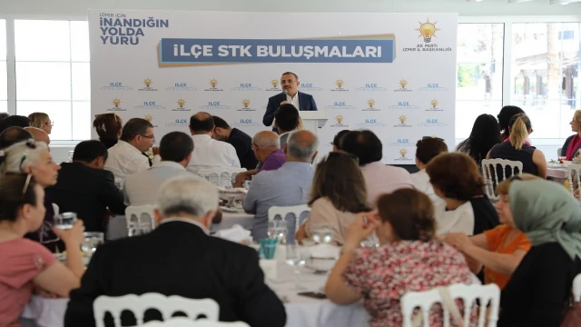 AK Parti İzmir, sivil toplum kuruluşu buluşmalarını Karşıyaka’dan başlattı