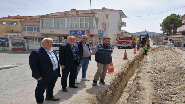 Akpınar’da doğal gaz çalışmaları başladı