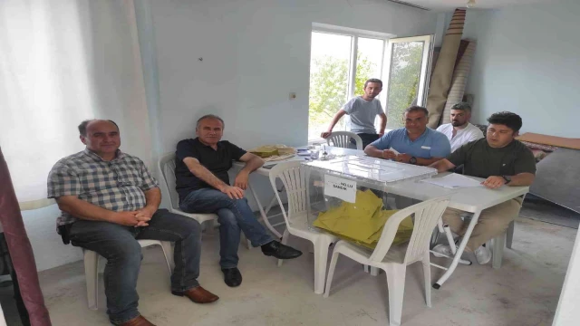 Akyamaç Köyü yeni muhtarını seçiyor