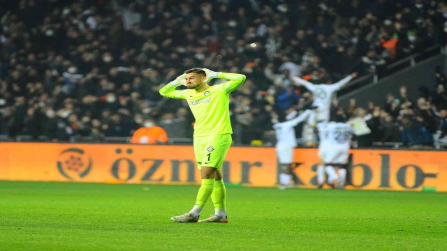 Altay kalecisi Mateusz Lis: “Büyük Altay’ı hedeflediği yere taşıyacağız”