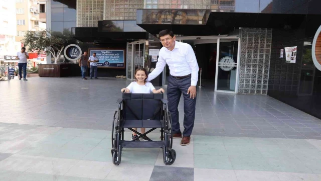 Altı yaşındaki Nursel, Nazilli’ye örnek oldu