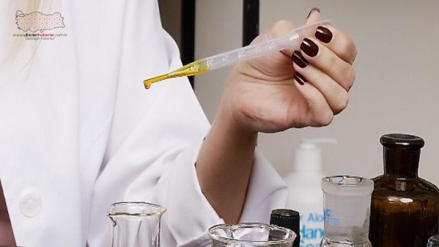 Aromatik ve bitkisel yağlar, sağlıklı ve parlak cildin altın anahtarını sunuyor
