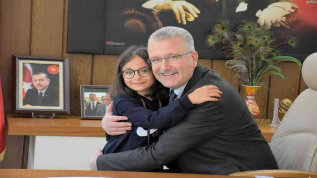 Avrupa şampiyonu olan Karacabey Belediyesporlu Elif, Türkiye’yi gururlandırdı