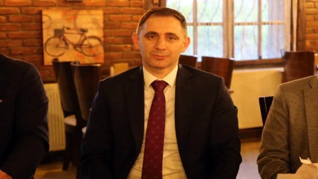 Aydın Vakıflar Bölge Müdürü Saraç; ”İhtiyaç sahiplerine yardımlarımız sürüyor”