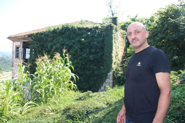 Yıkılma tehlikesi olan tescilli konakta proje çıkmazı